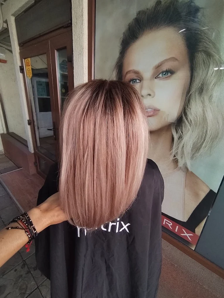 Lucrare Freya — Rose gold